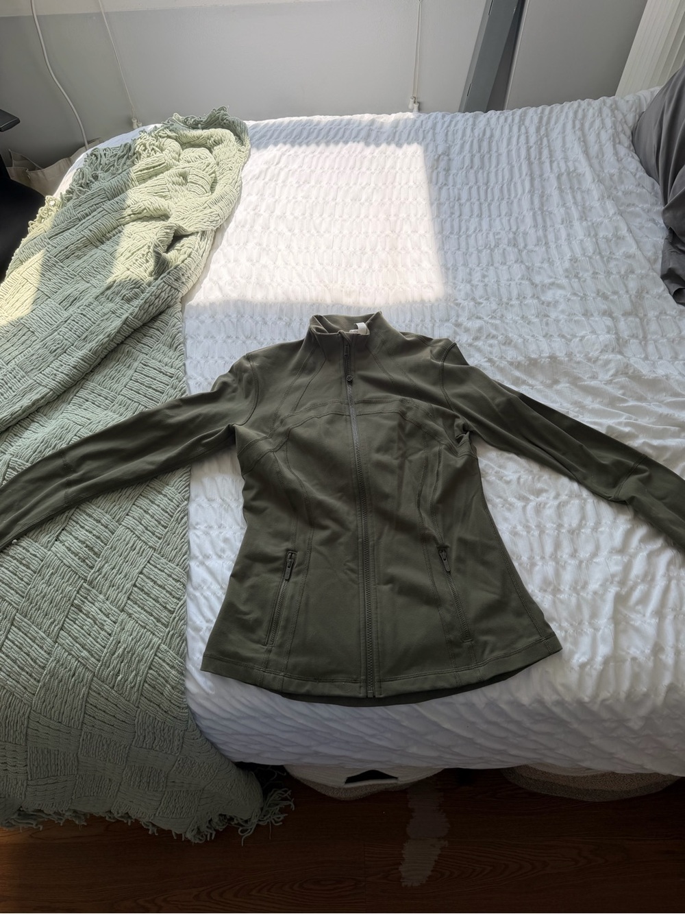 lululemon athletica Olive Green Full-Zip Utility Jacket